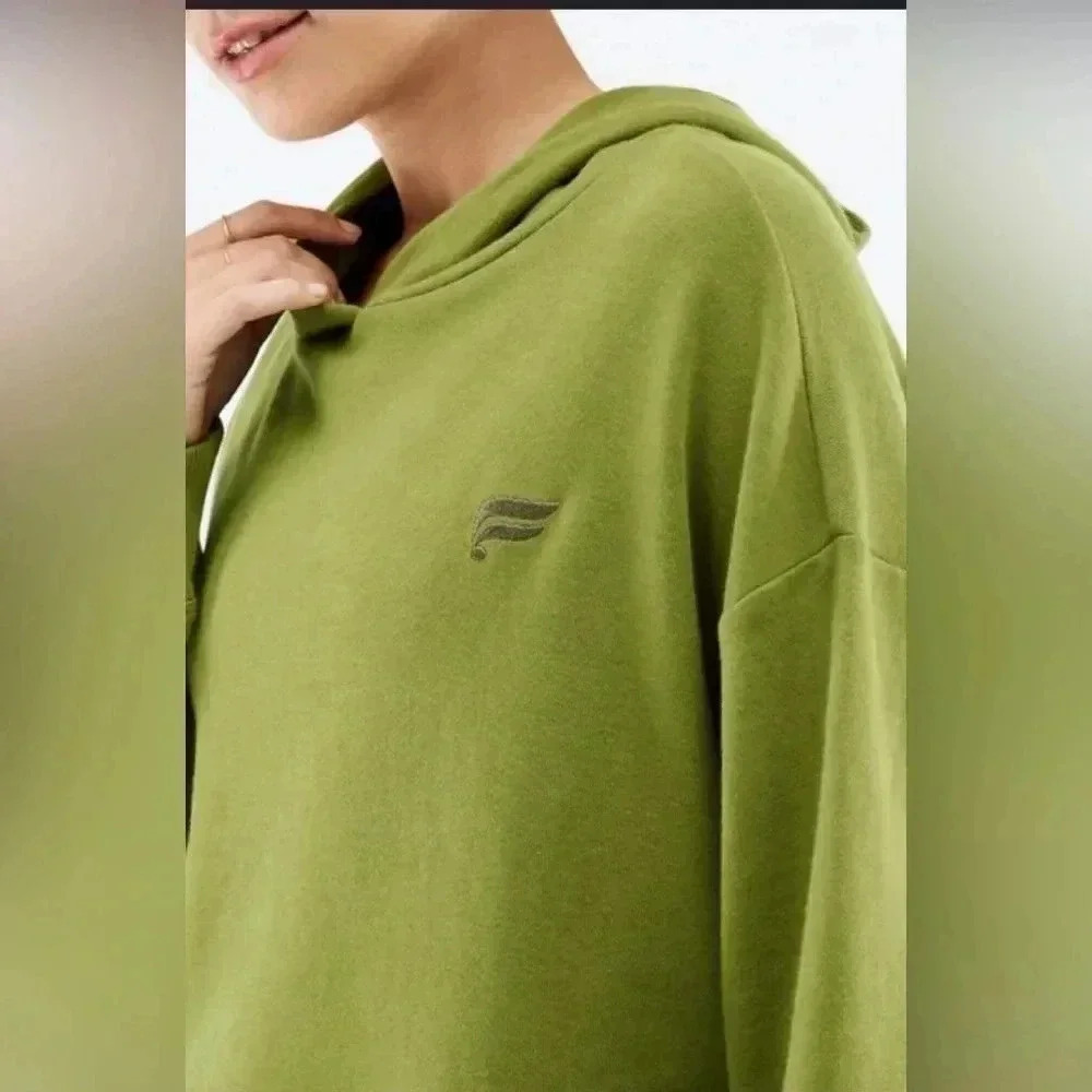 Fabletics Green Pullover Cropped Cindy Hoodie Size XL - Picture 2 of 9